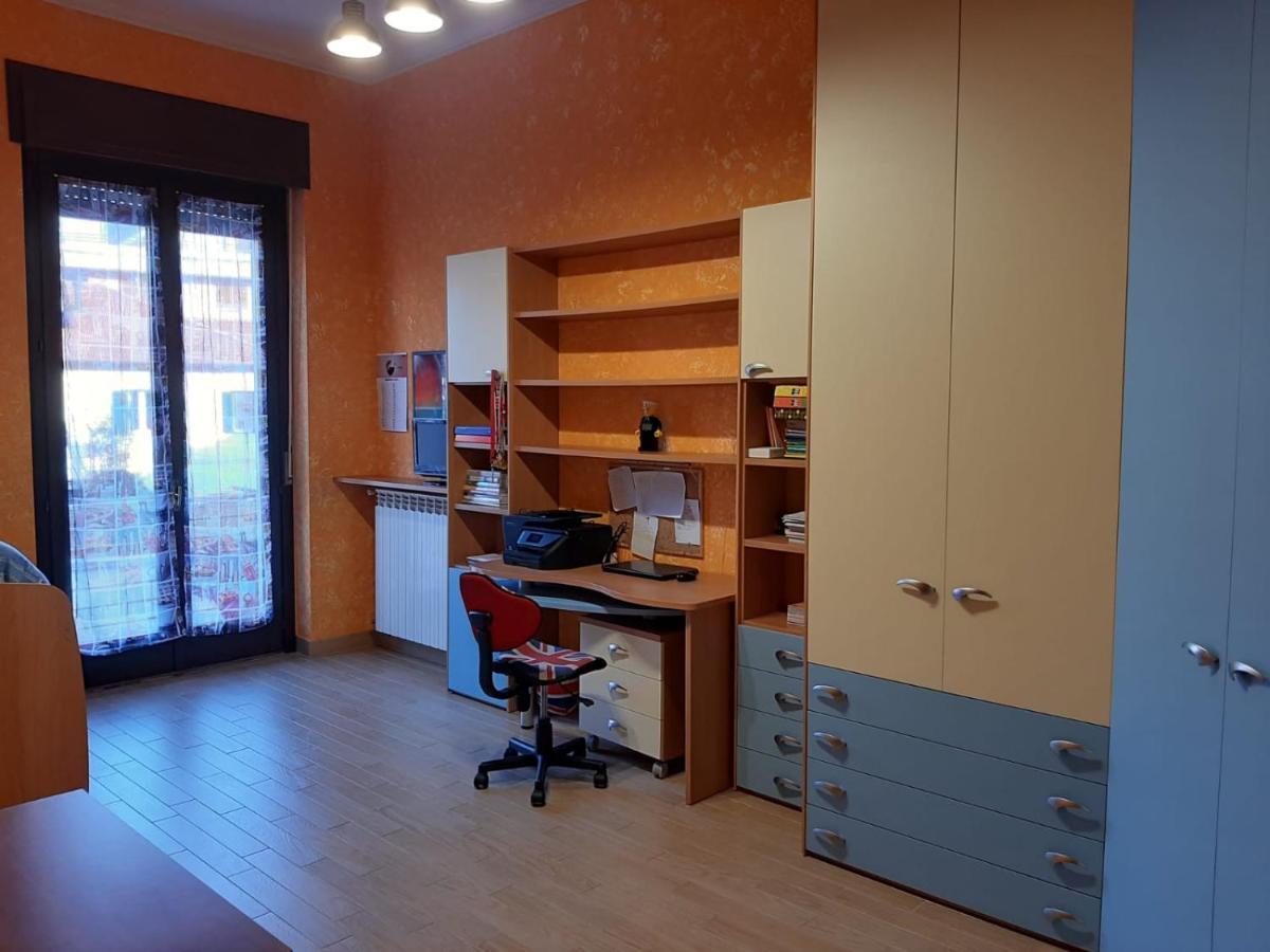 Luxe Apartment Near Milano, Rho Fiera E Mxp Busto Arsizio Exterior photo